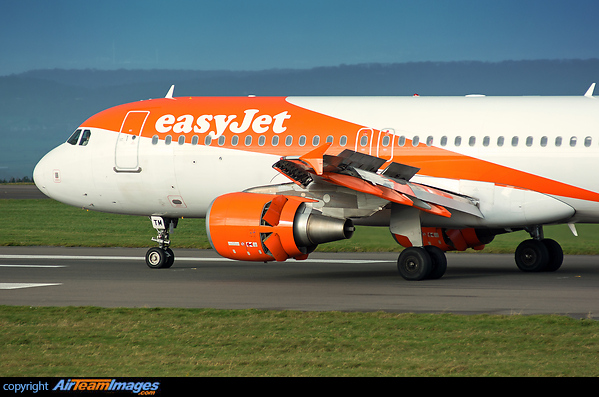 Airbus A320-214 Airbus A320-214