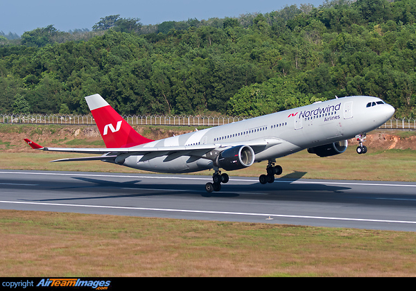 Airbus A330-223 Airbus A330-223