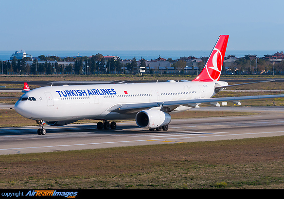Airbus A330-343 Airbus A330-343