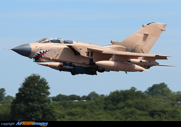 Panavia Tornado GR4 Panavia Tornado GR4
