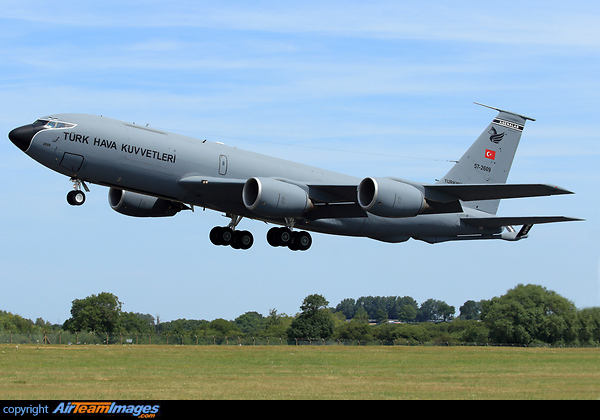 Boeing KC-135R Stratotanker Boeing KC-135R Stratotanker