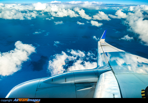 Boeing 737-824 Boeing 737-824