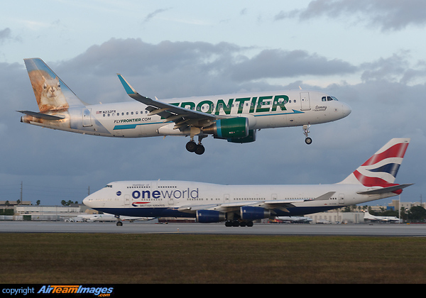 Airbus A320-232 Airbus A320-232