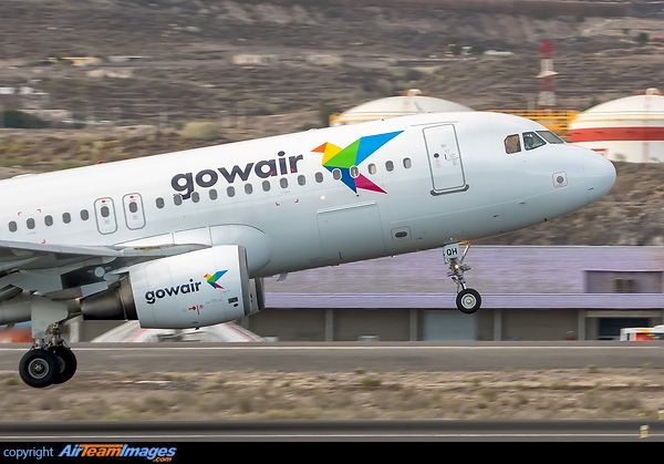 Airbus A320-214 Airbus A320-214