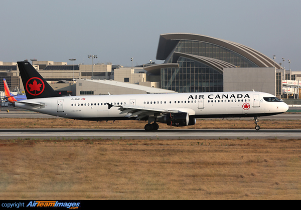 Airbus A321-211 Airbus A321-211