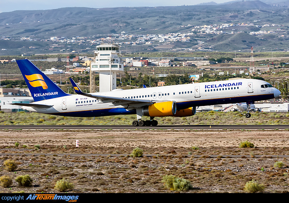 Boeing 757-256 Boeing 757-256