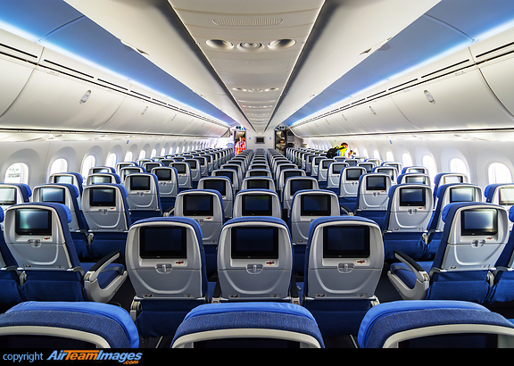 Boeing 787 8 Dreamliner Ec Mpe Aircraft Pictures Photos