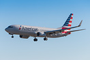 Boeing 737-823
