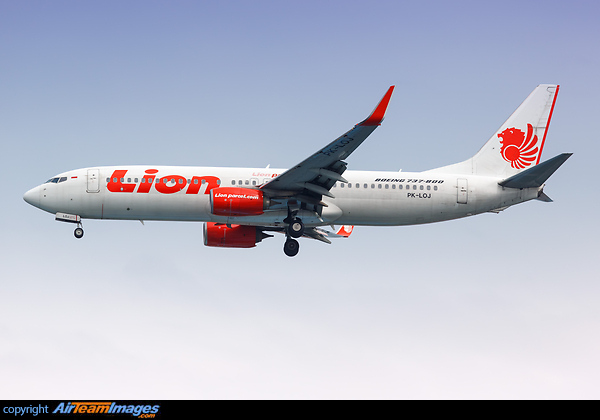 Boeing 737-8GP Boeing 737-8GP