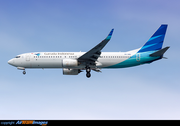 Boeing 737-8U3 Boeing 737-8U3