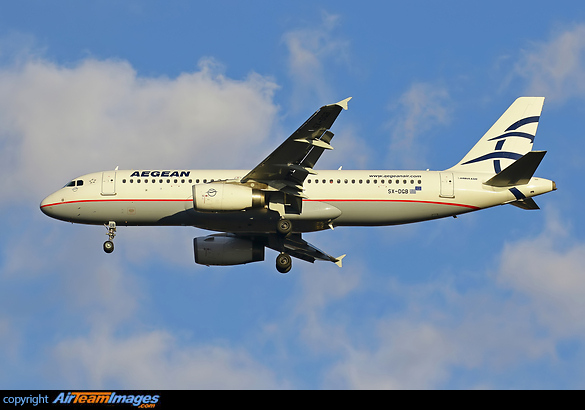 Airbus A320-232 Airbus A320-232