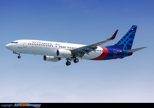 Boeing 737-8Q8 Boeing 737-8Q8