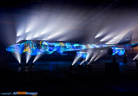 Presentation of the new colour scheme inside the Airbus A380 hangar at Frankfurt Airport. Just before unveiling the mostly white aircraft body, a light show was projected on the fuselage. Boeing 747-830