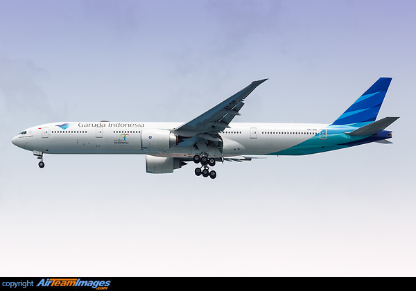 Boeing 777-3U3/ER Boeing 777-3U3/ER