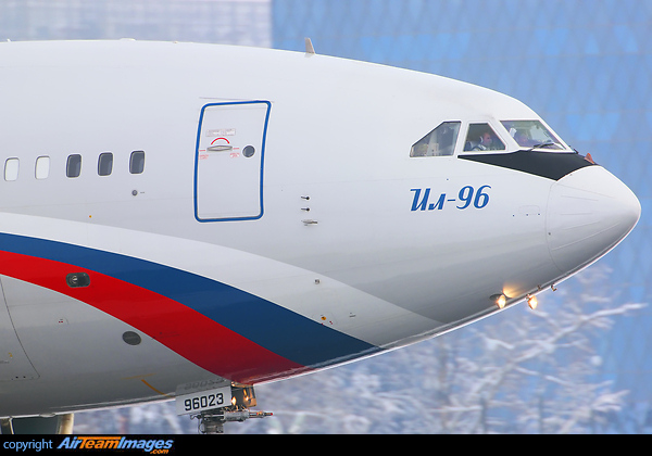 Ilyushin Il-96-300 Ilyushin Il-96-300