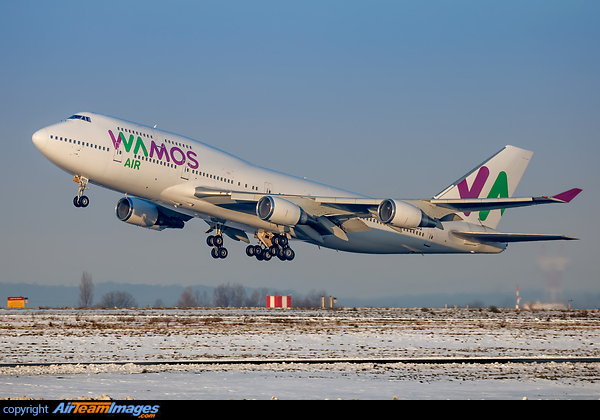 Boeing 747-419 Boeing 747-419
