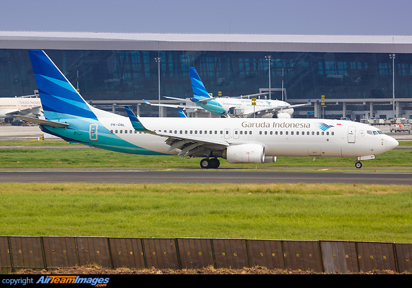 Boeing 737-86N Boeing 737-86N