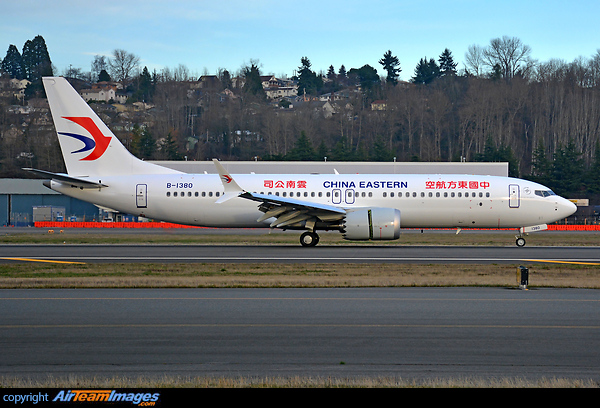Boeing 737-8 MAX Boeing 737-8 MAX