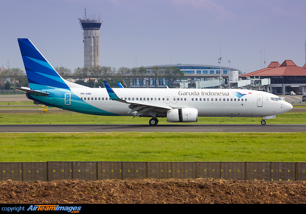 Boeing 737-8U3 Boeing 737-8U3