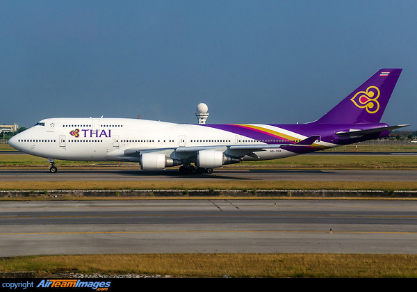 Boeing 747-4D7 Boeing 747-4D7
