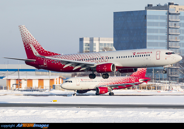 Boeing 737-8Q8 Boeing 737-8Q8