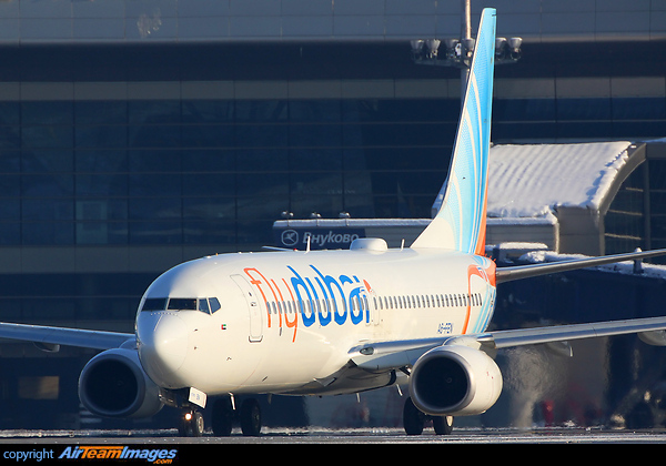 Boeing 737-8KN Boeing 737-8KN