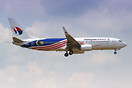 Boeing 737-8H6