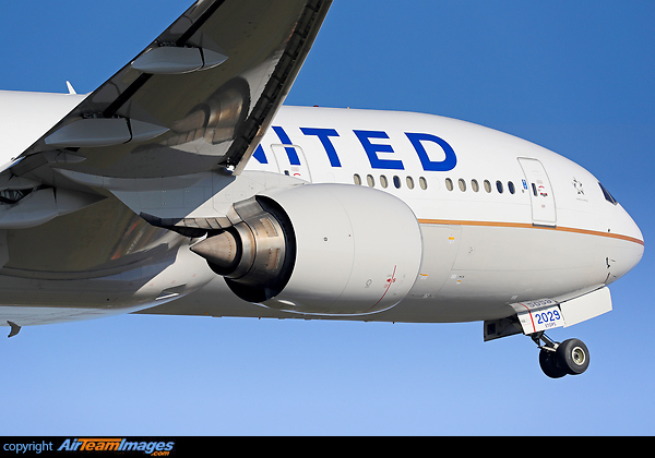 Boeing 777-222/ER Boeing 777-222/ER