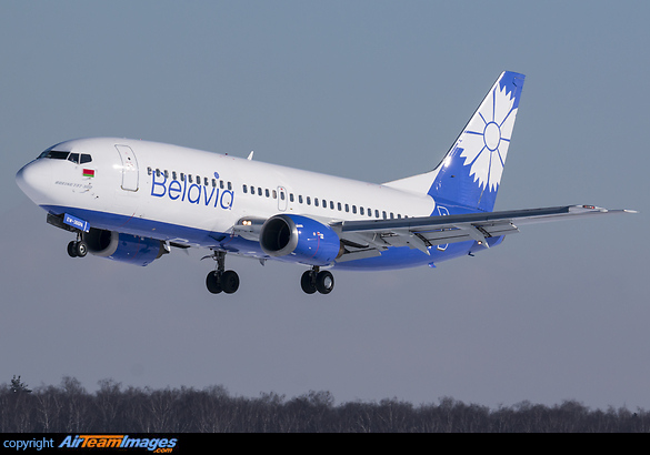 Boeing 737-31S Boeing 737-31S