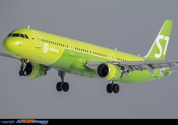 Airbus A321-211 Airbus A321-211