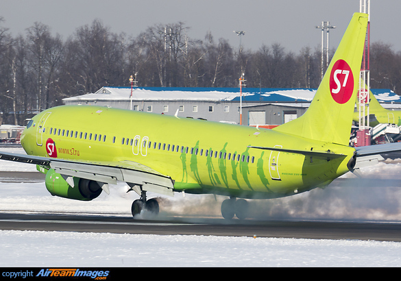 Boeing 737-8GJ Boeing 737-8GJ