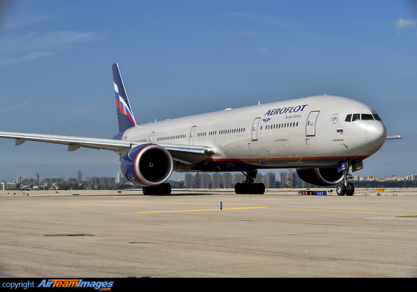 Boeing 777-3M0/ER Boeing 777-3M0/ER
