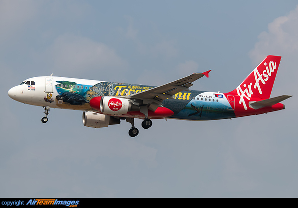 Airbus A320-216 Airbus A320-216