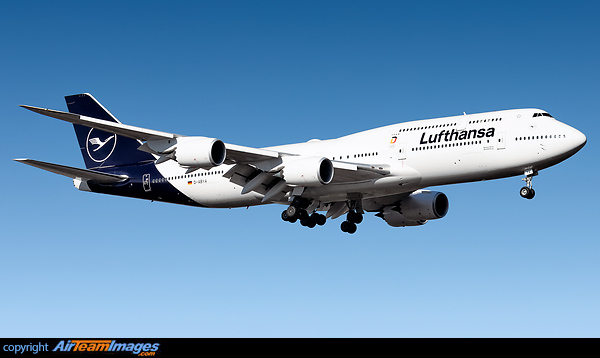 Boeing 747-830 Boeing 747-830