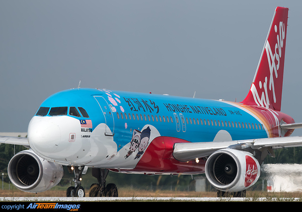 Airbus A320-216 Airbus A320-216