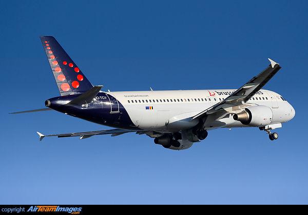 Airbus A320-214 Airbus A320-214
