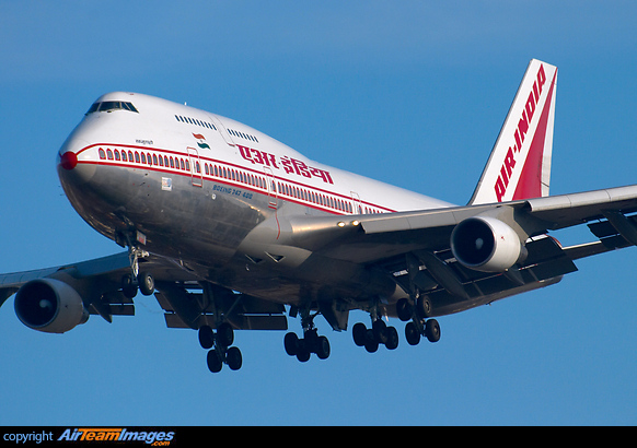 Boeing 747-437 Boeing 747-437