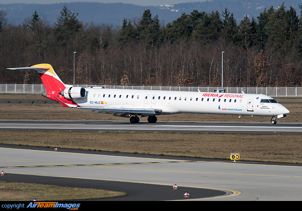 Bombardier CRJ-1000 Bombardier CRJ-1000