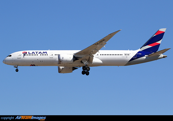 Boeing 787-9 Dreamliner Boeing 787-9 Dreamliner