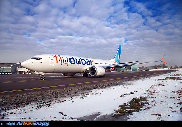 Boeing 737-8 MAX Boeing 737-8 MAX