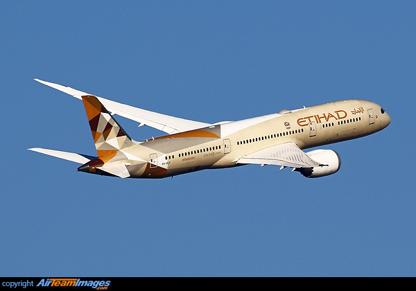 Boeing 787-9 Dreamliner Boeing 787-9 Dreamliner