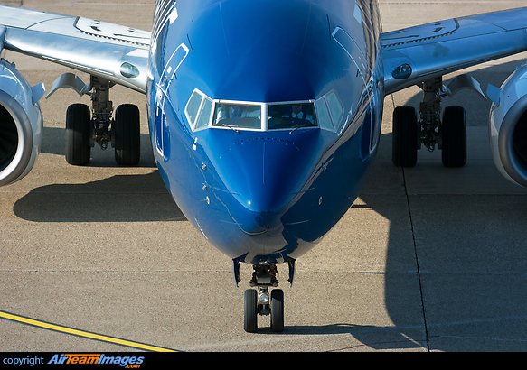 Boeing 737-8K5 Boeing 737-8K5