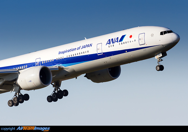 Boeing 777-381/ER Boeing 777-381/ER