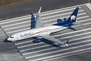 Boeing 737-852