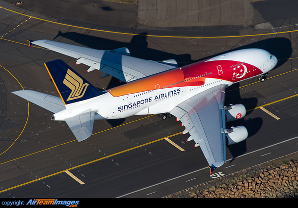Airbus A380-841 Airbus A380-841