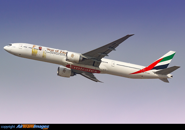 Boeing 777-31H/ER Boeing 777-31H/ER