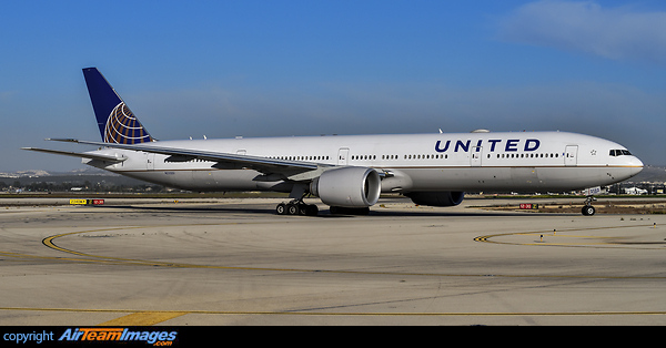 Boeing 777-322/ER Boeing 777-322/ER
