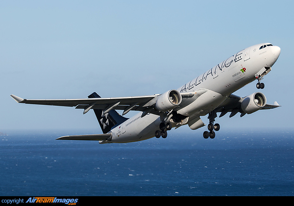 Airbus A330-223 Airbus A330-223