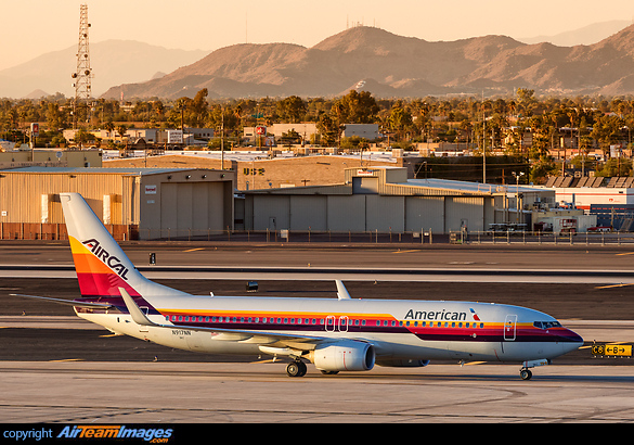 Boeing 737-823 Boeing 737-823