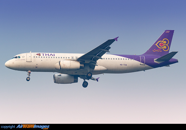Airbus A320-232 Airbus A320-232